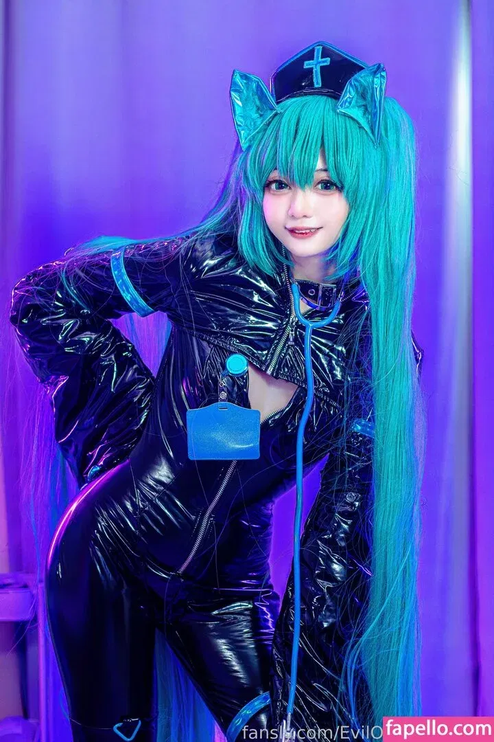 Evil Overlord Gabo Onlyfans Photo Gallery 