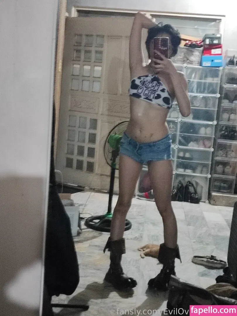 Evil Overlord Gabo Onlyfans Photo Gallery 