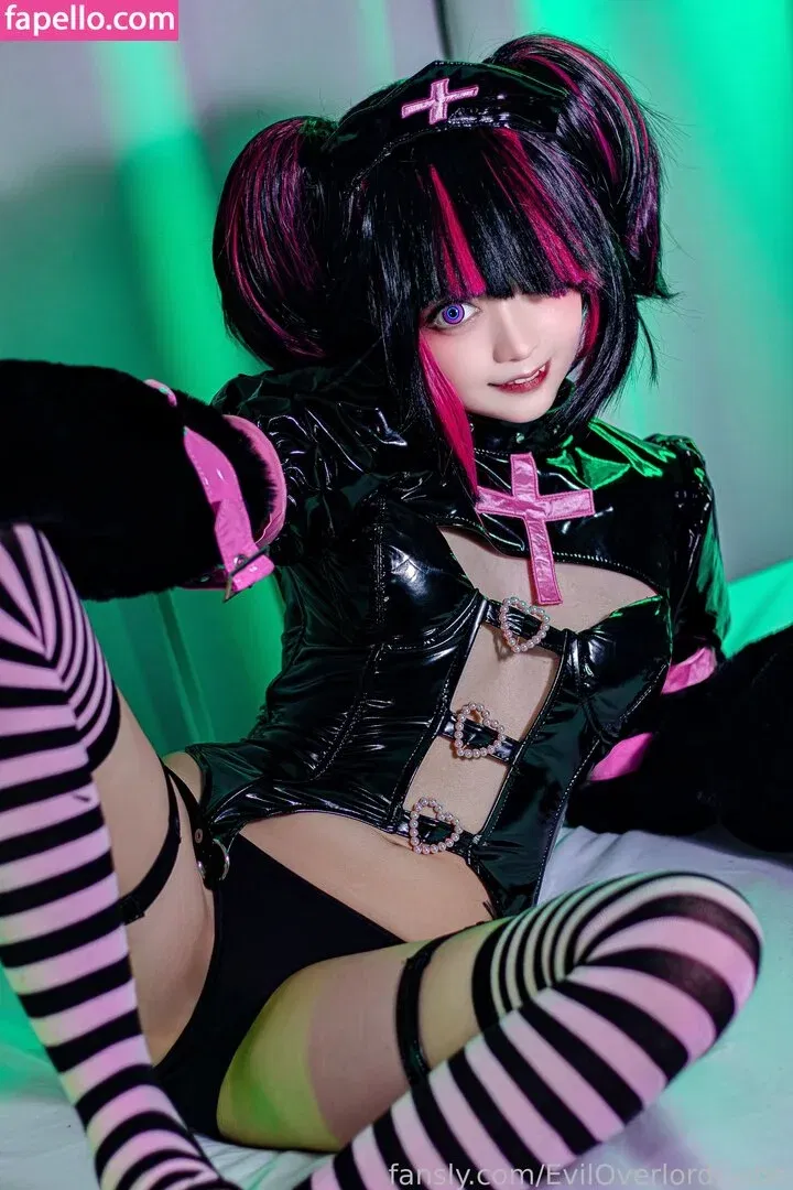 Evil Overlord Gabo Onlyfans Photo Gallery 