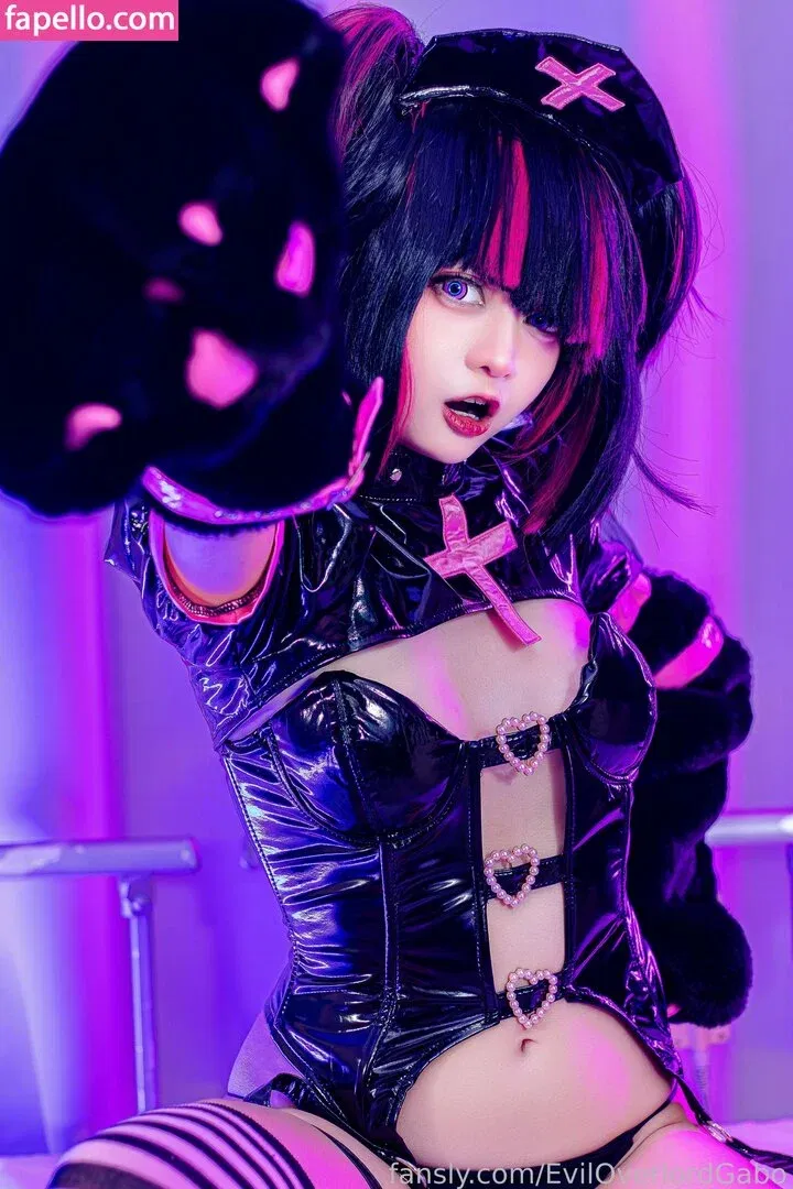 Evil Overlord Gabo Onlyfans Photo Gallery 