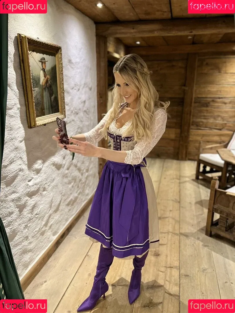 Melissa Naschenweng Onlyfans Photo Gallery 