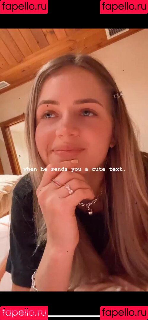 Collete Davis Onlyfans Photo Gallery 