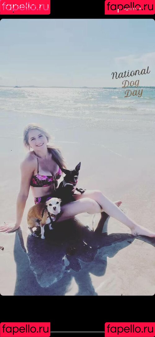 Collete Davis Onlyfans Photo Gallery 