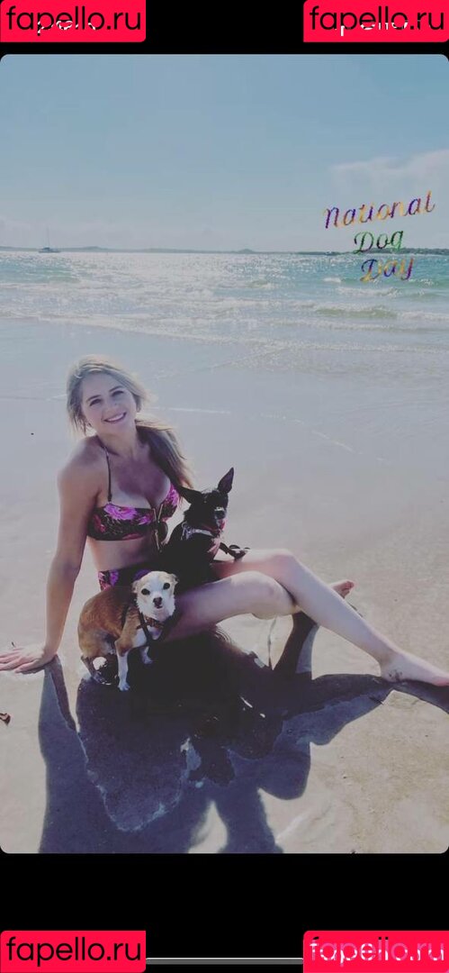 Collete Davis Onlyfans Photo Gallery 