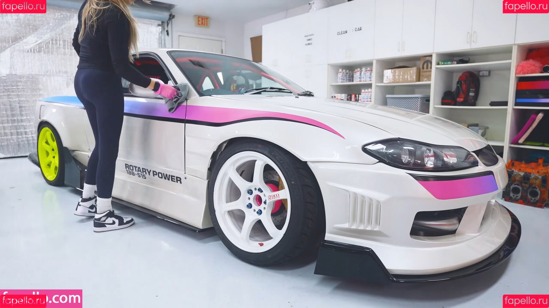 Collete Davis Onlyfans Photo Gallery 