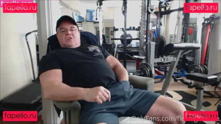 flexbigmuscle Onlyfans Photo Gallery 