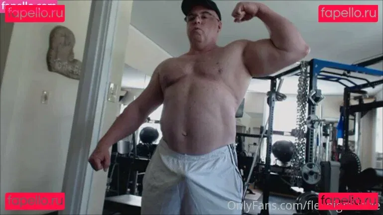 flexbigmuscle Onlyfans Photo Gallery 