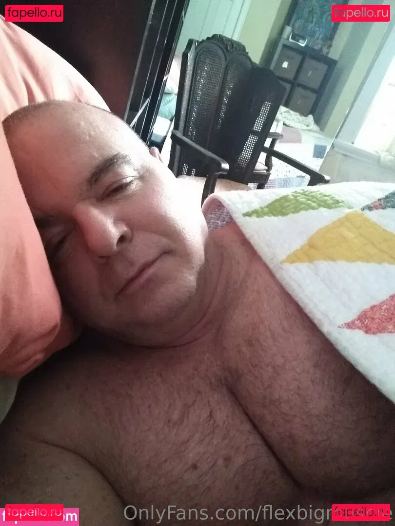 flexbigmuscle Onlyfans Photo Gallery 