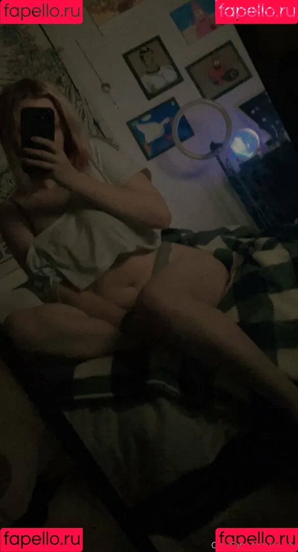 xx.kay Onlyfans Photo Gallery 