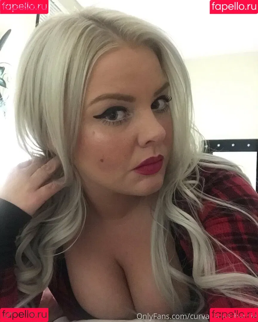 curvaceous_barbie Onlyfans Photo Gallery 