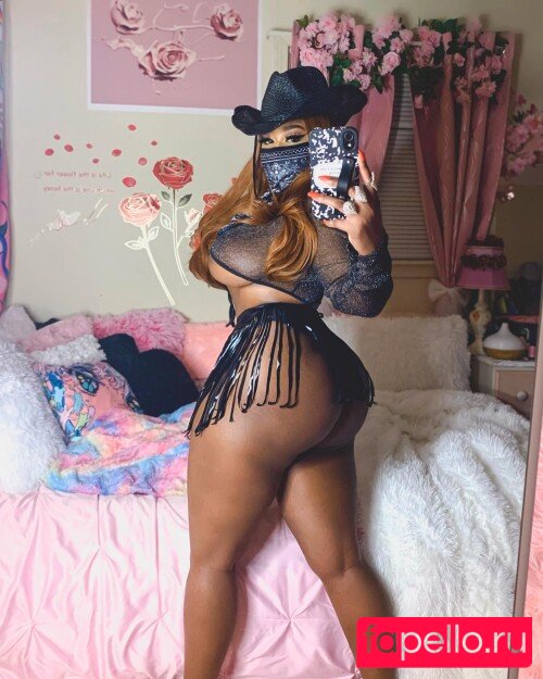 curvaceous_barbie Nude Onlyfans Photo 48