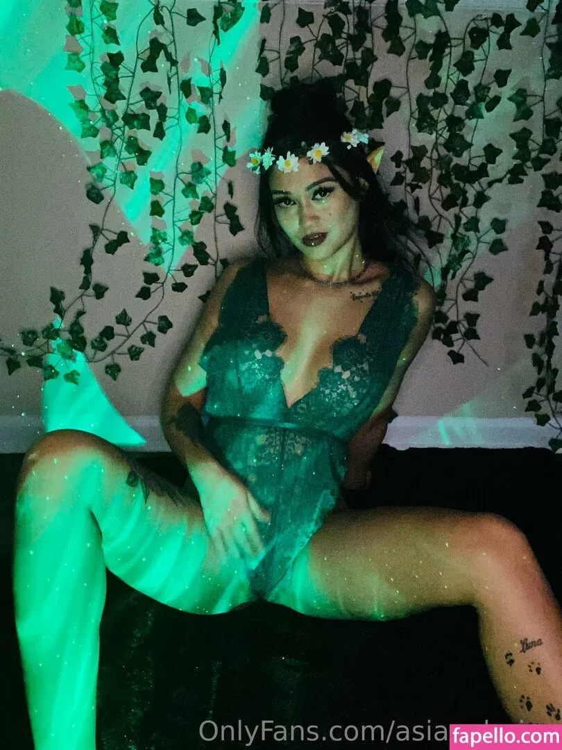 asiapolerina Onlyfans Photo Gallery 