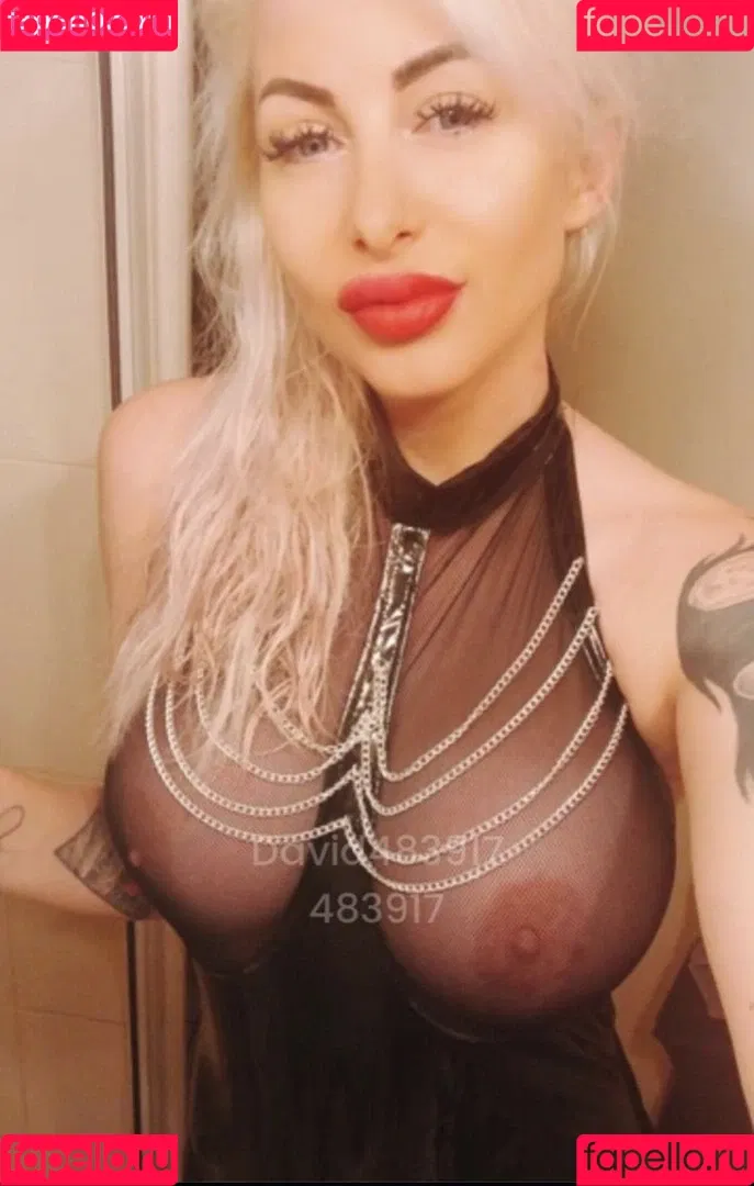 Aurelia Onlyfans Photo Gallery 