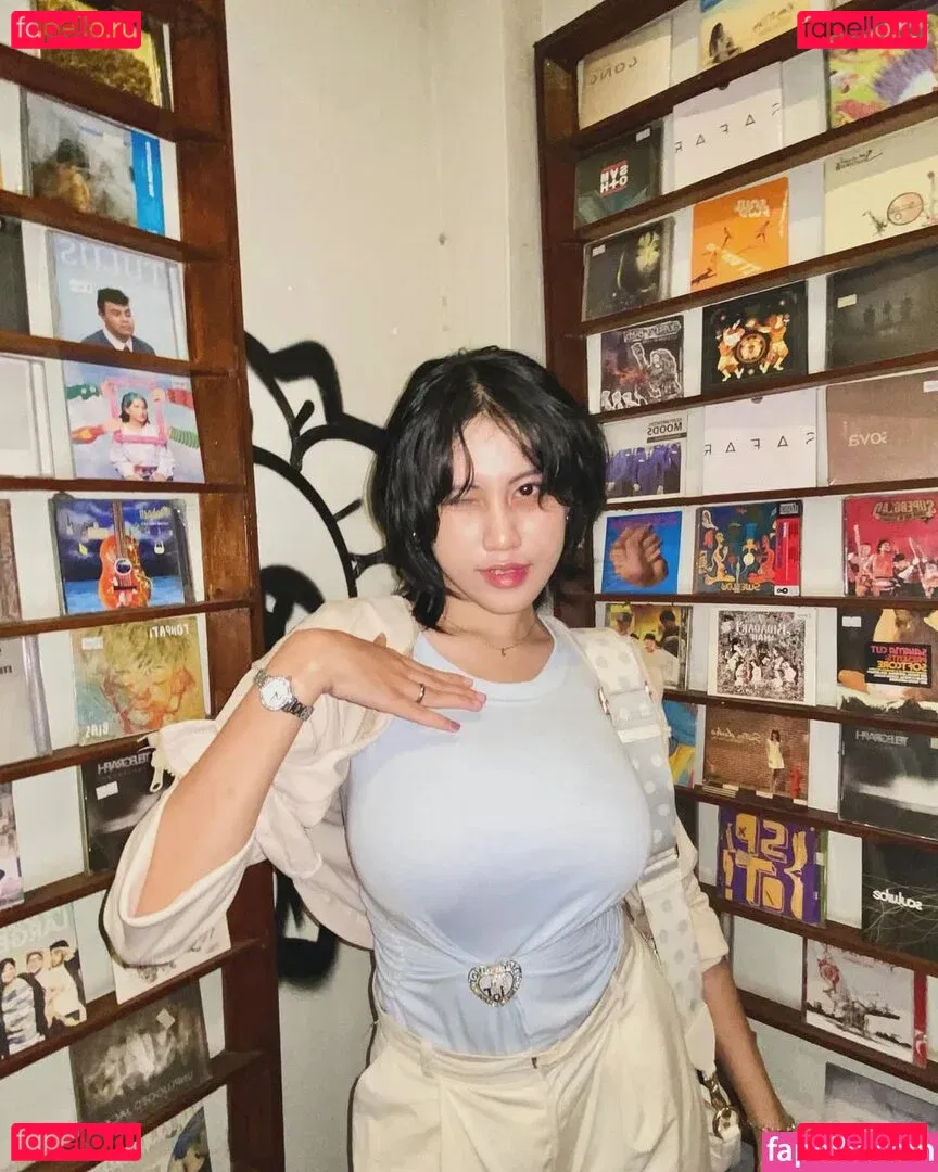 Aurelia Onlyfans Photo Gallery 