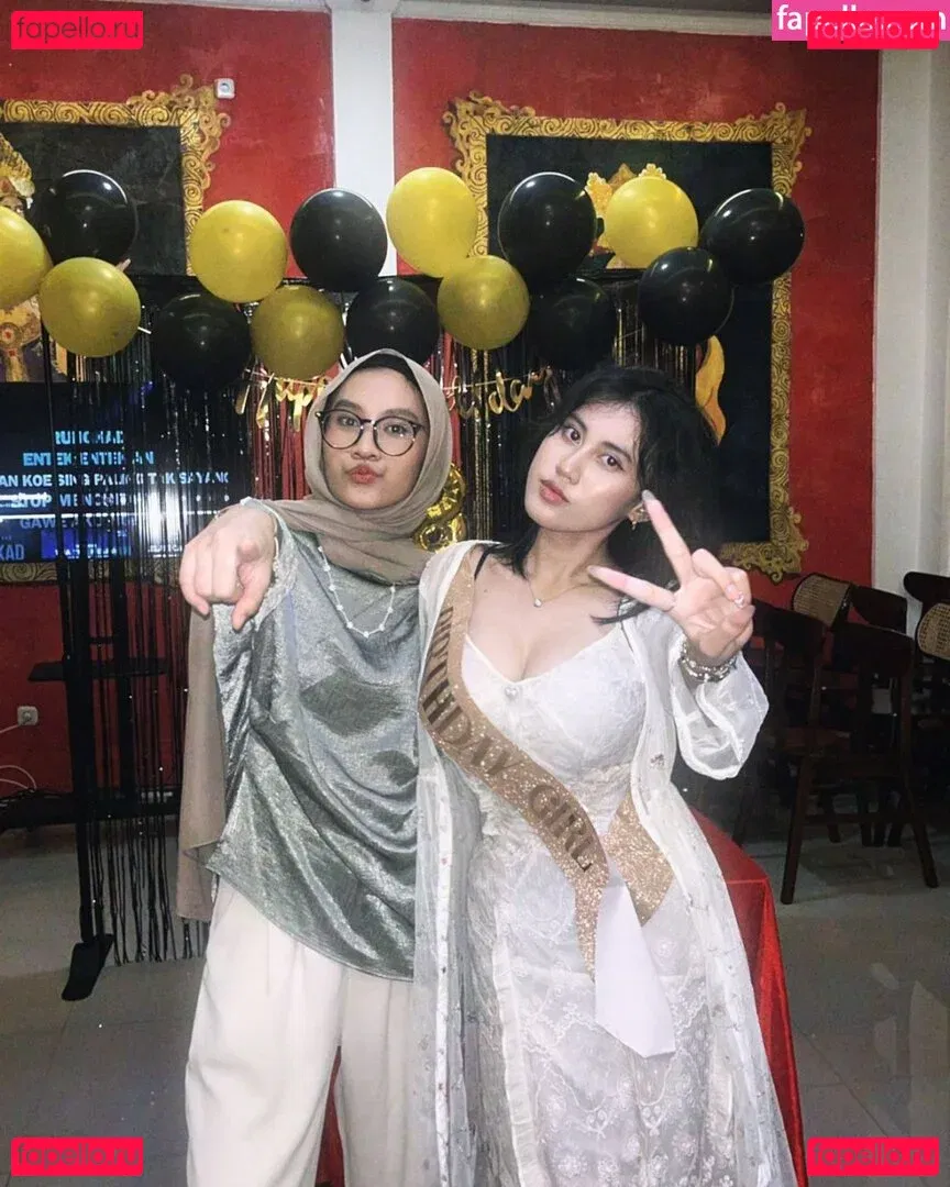 Aurelia Onlyfans Photo Gallery 