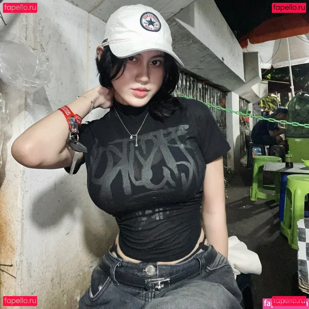 Aurelia Onlyfans Photo Gallery 