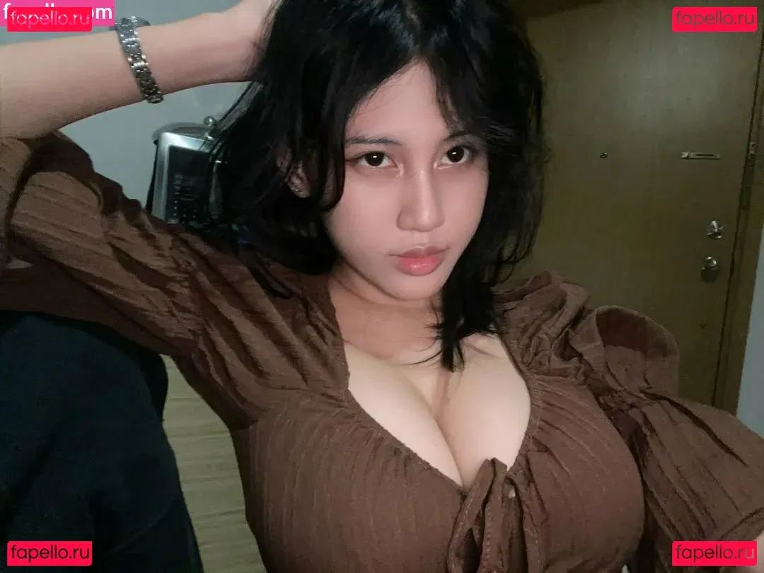 Aurelia Onlyfans Photo Gallery 