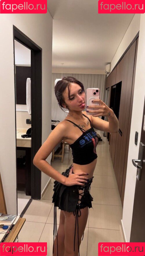 Aurelia Onlyfans Photo Gallery 