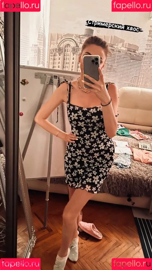 busya18plus Onlyfans Photo Gallery 
