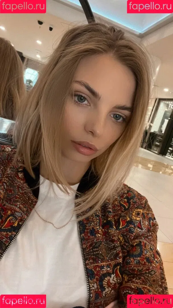 busya18plus Onlyfans Photo Gallery 