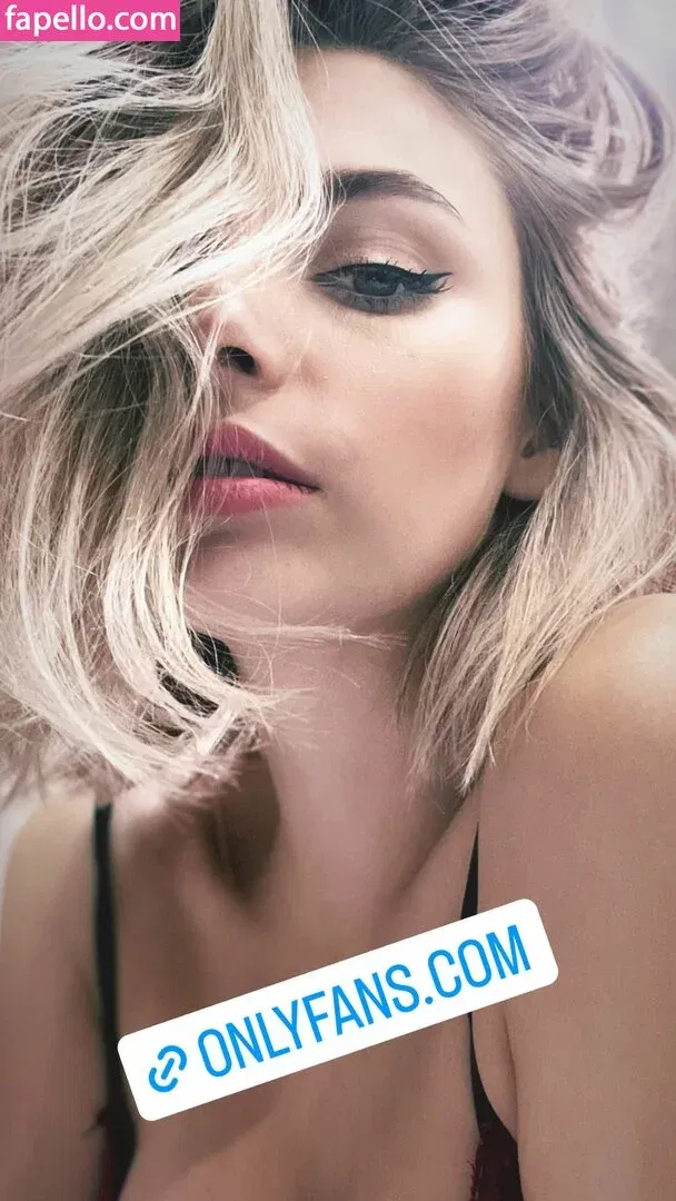 busya18plus Onlyfans Photo Gallery 