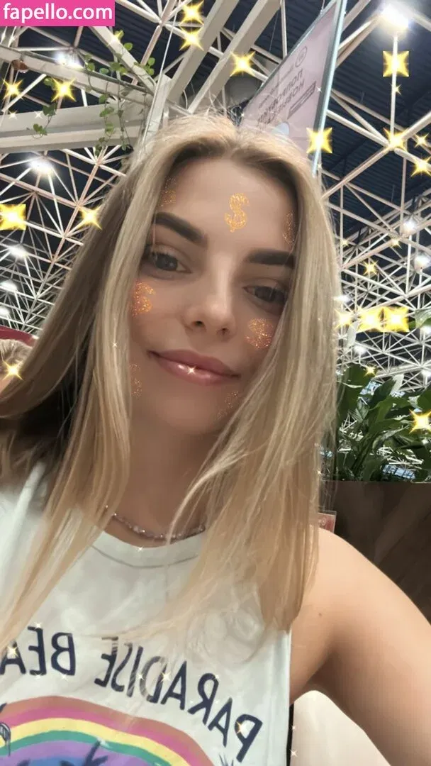 busya18plus Onlyfans Photo Gallery 