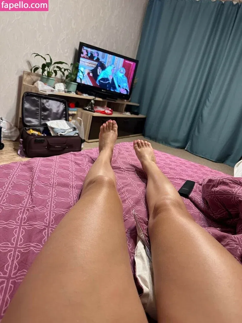 busya18plus Onlyfans Photo Gallery 