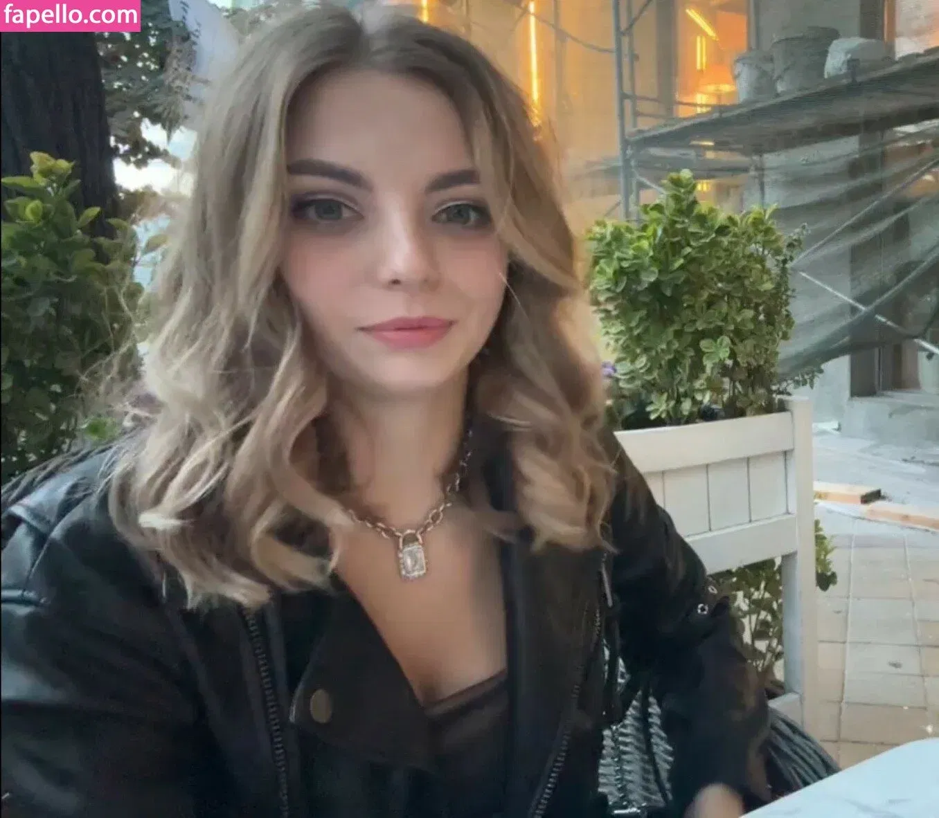 busya18plus Onlyfans Photo Gallery 