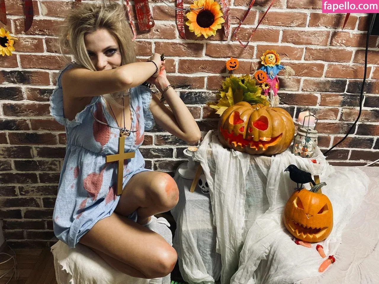 busya18plus Onlyfans Photo Gallery 