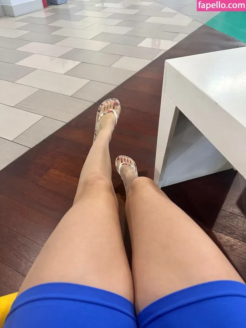 busya18plus Onlyfans Photo Gallery 