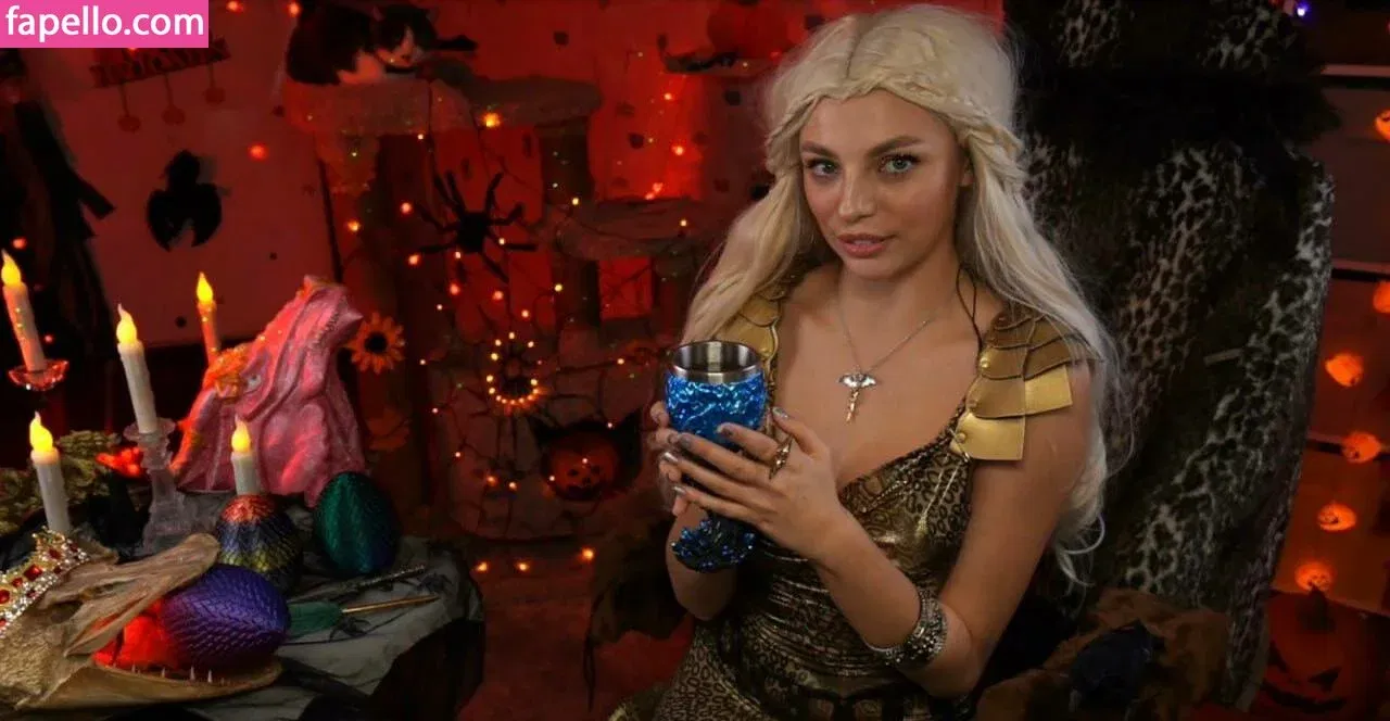 busya18plus Onlyfans Photo Gallery 