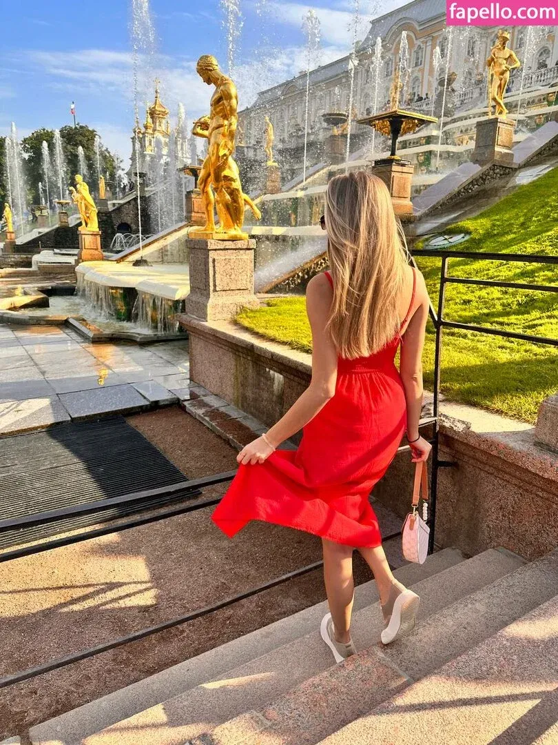 busya18plus Onlyfans Photo Gallery 