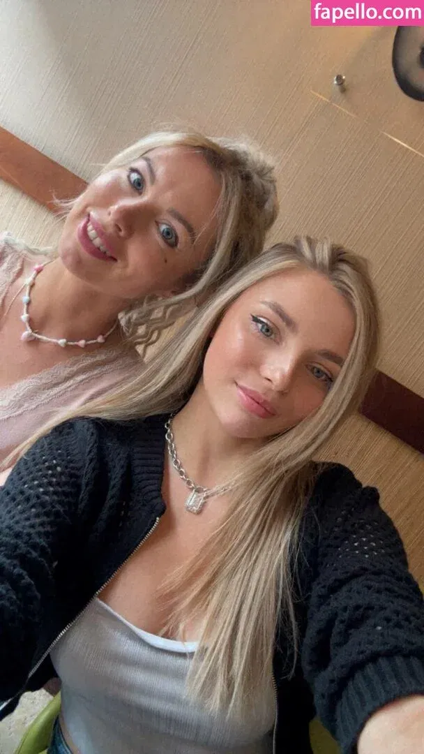 busya18plus Onlyfans Photo Gallery 