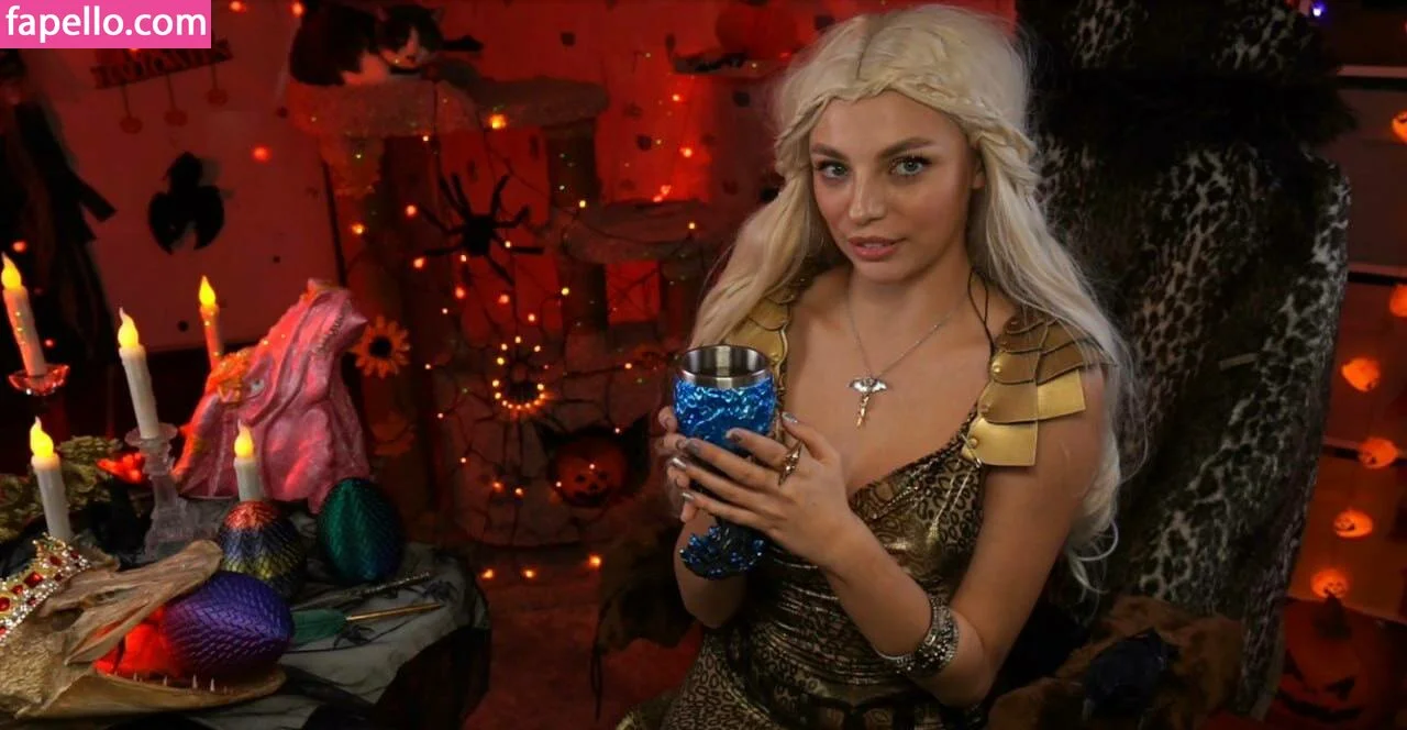 busya18plus Onlyfans Photo Gallery 