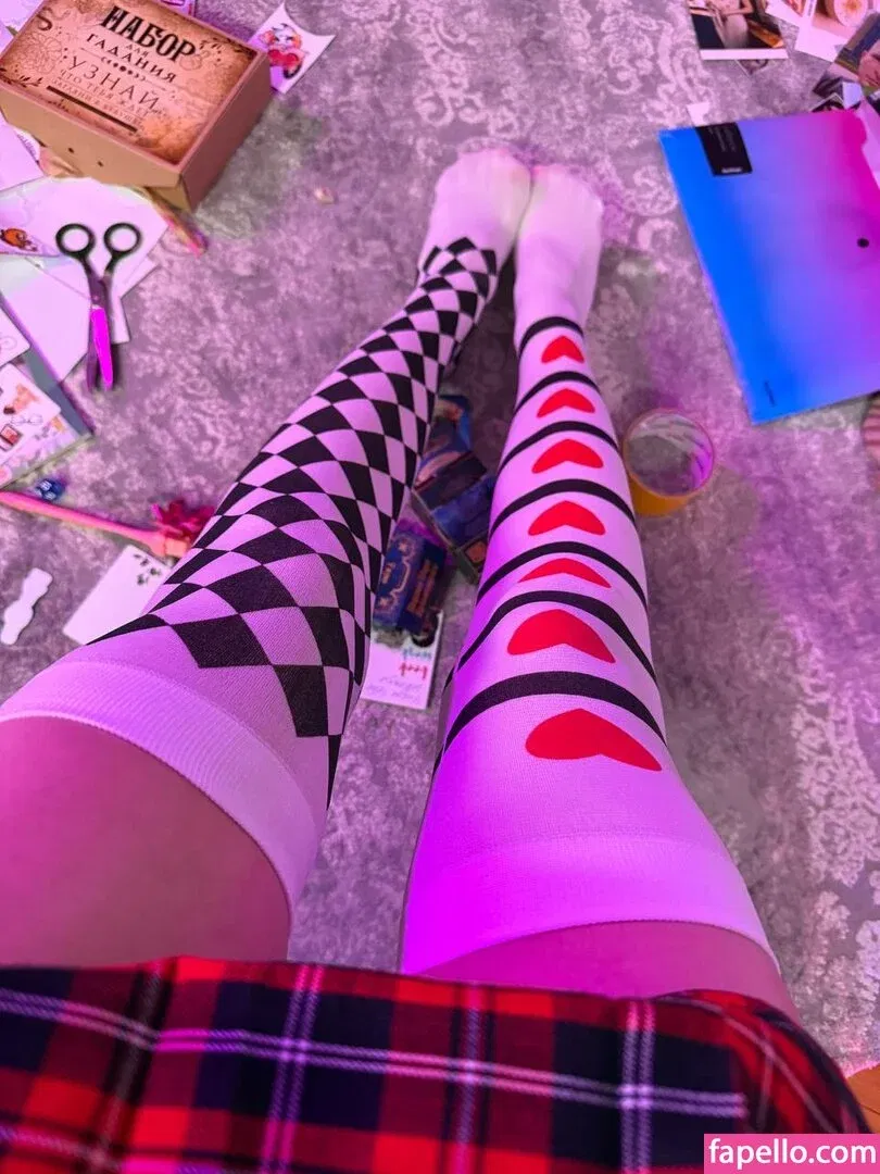 busya18plus Onlyfans Photo Gallery 