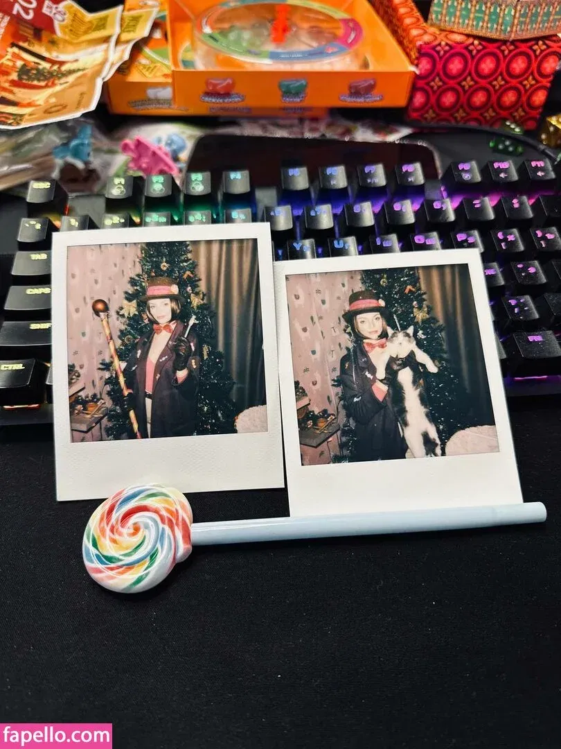 busya18plus Onlyfans Photo Gallery 