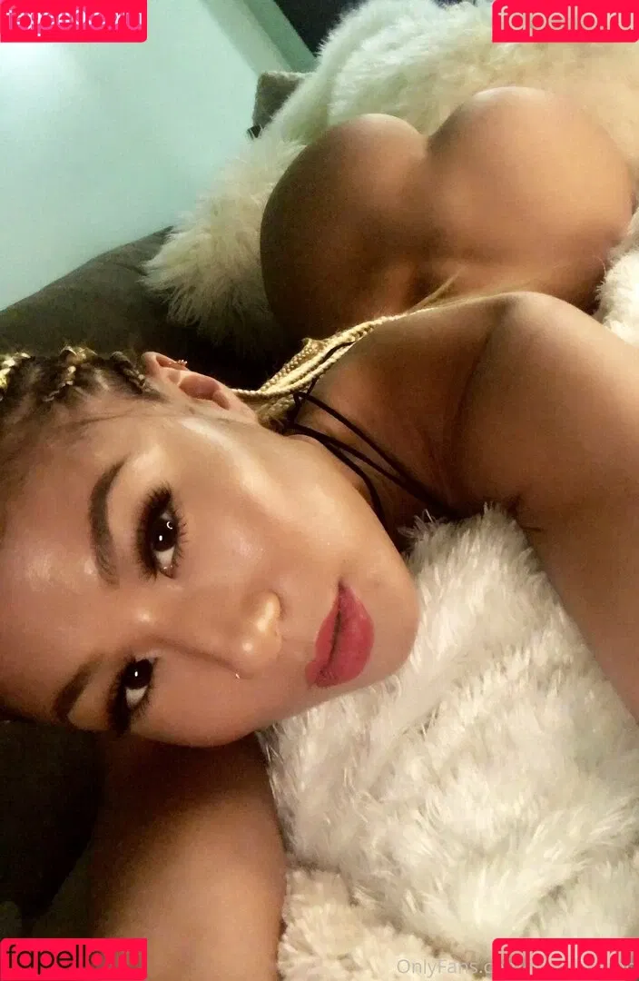 Lotusbombb Onlyfans Photo Gallery 