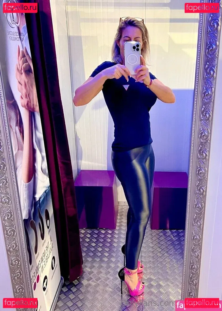 Lotusbombb Onlyfans Photo Gallery 