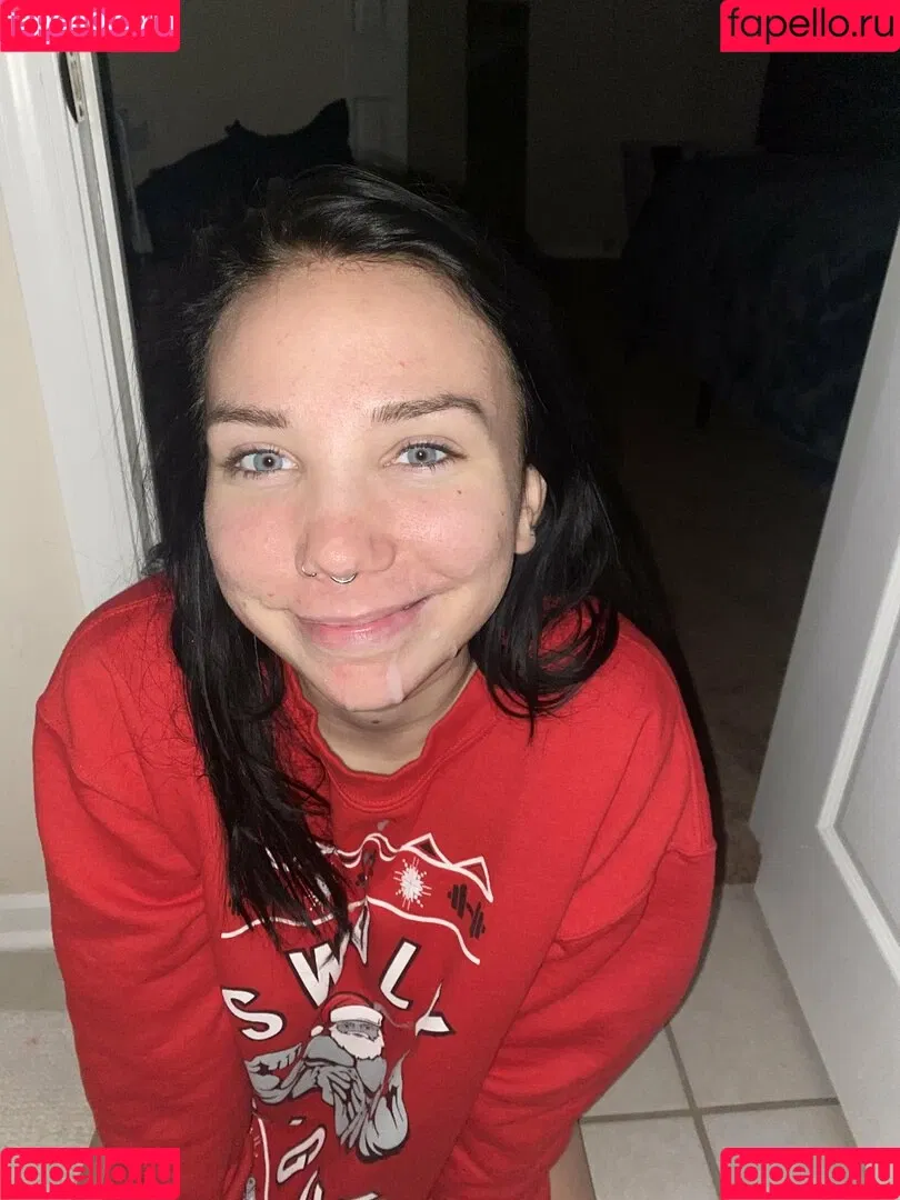 Glizzy McGuire Onlyfans Photo Gallery 