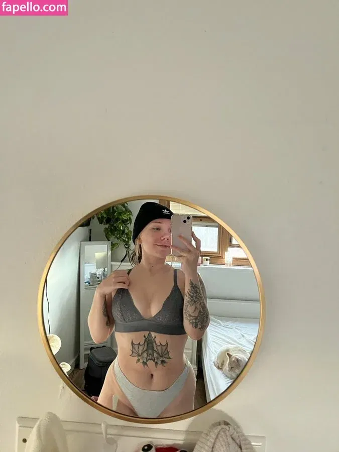 Glizzy McGuire Onlyfans Photo Gallery 