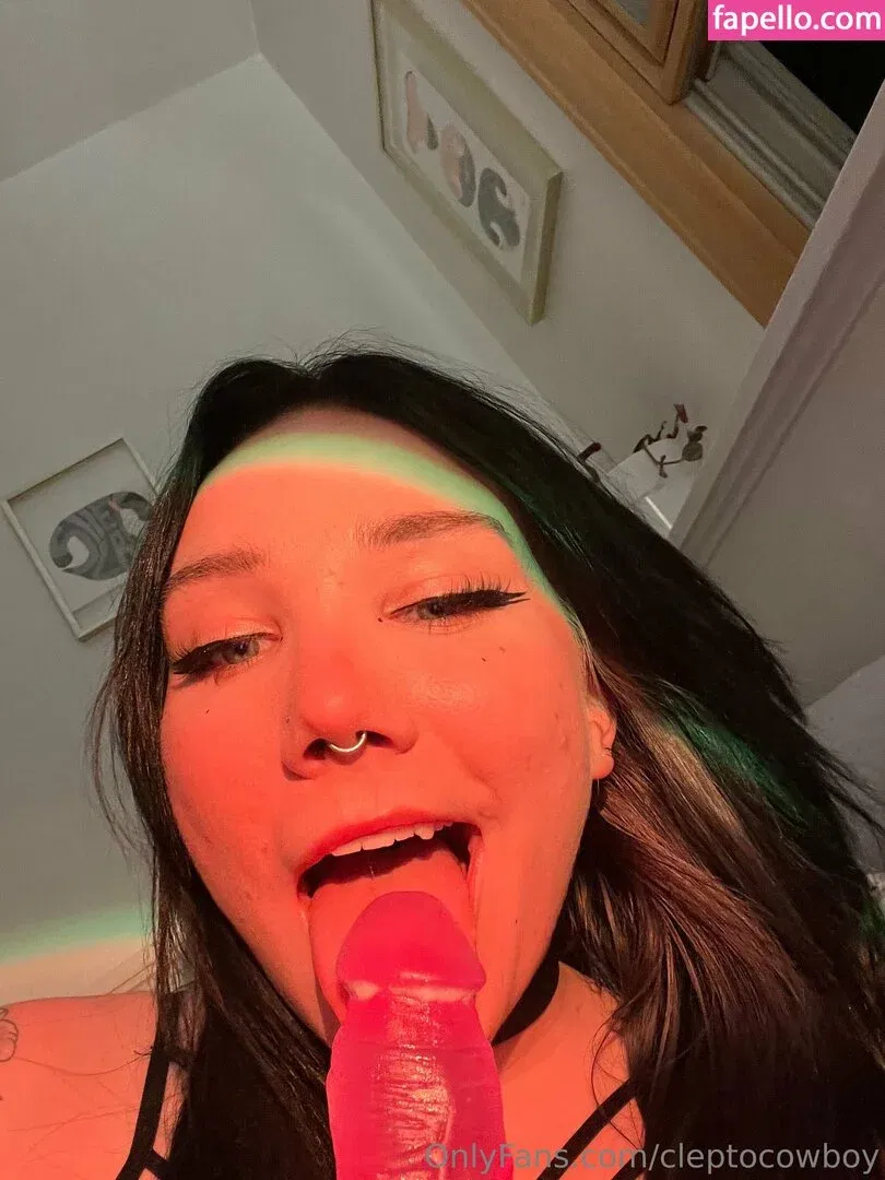 Glizzy McGuire Onlyfans Photo Gallery 