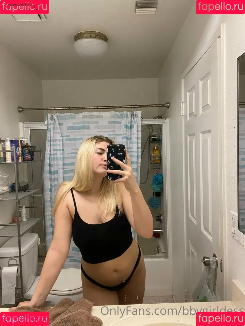 bbygirldess Onlyfans Photo Gallery 