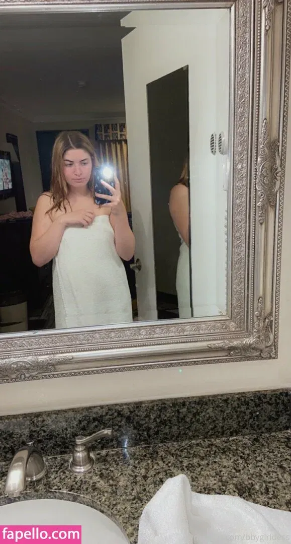 bbygirldess Onlyfans Photo Gallery 