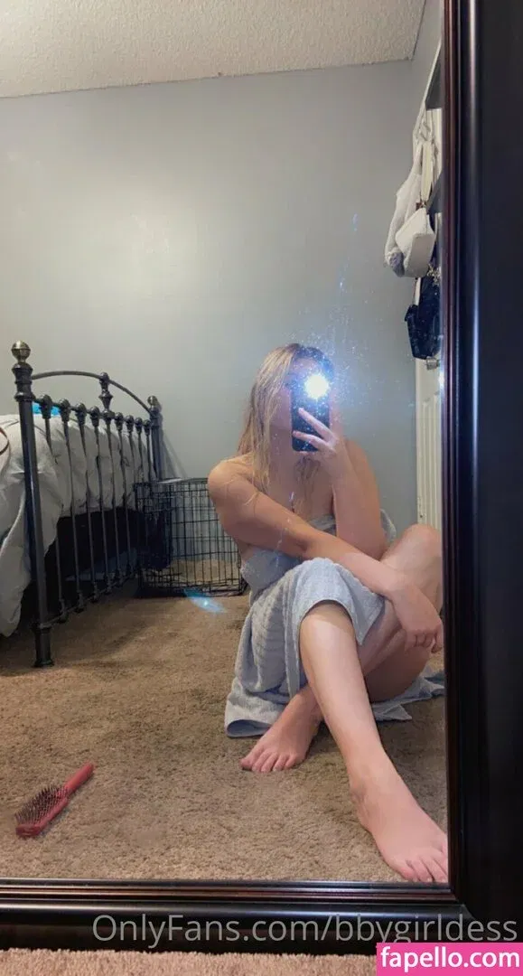 bbygirldess Onlyfans Photo Gallery 