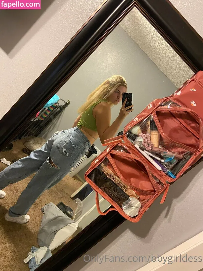 bbygirldess Onlyfans Photo Gallery 