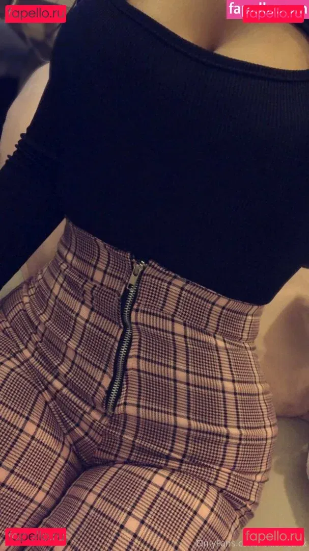 Leah Shaw Onlyfans Photo Gallery 