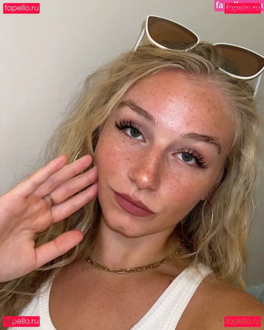 Hannah Alyssa Woods Onlyfans Photo Gallery 