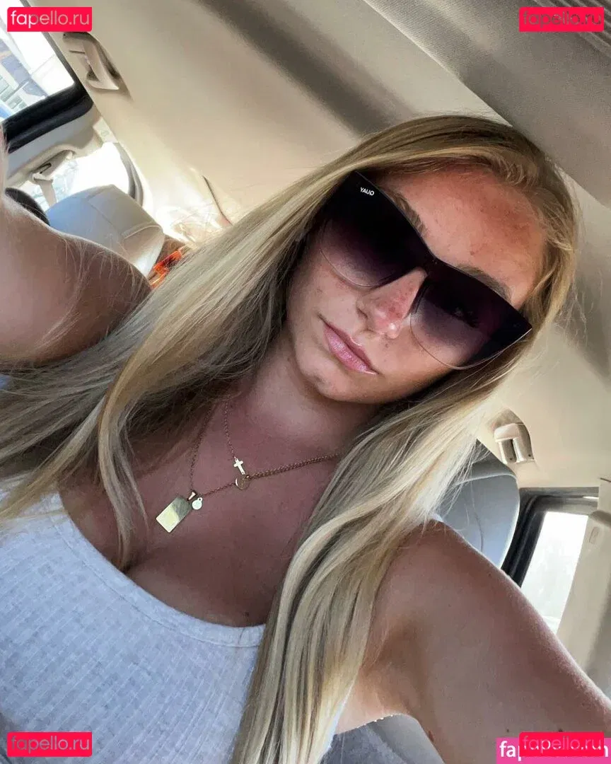 Hannah Alyssa Woods Onlyfans Photo Gallery 