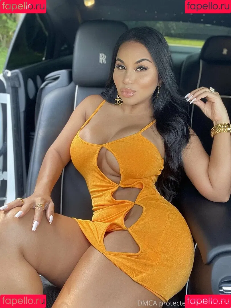 dollycastro Onlyfans Photo Gallery 