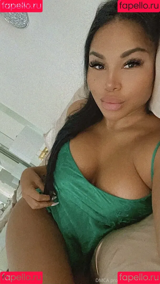 dollycastro Onlyfans Photo Gallery 